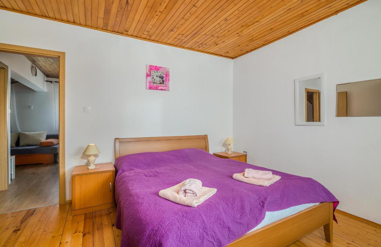 Apartmani M Baska  Exterior photo