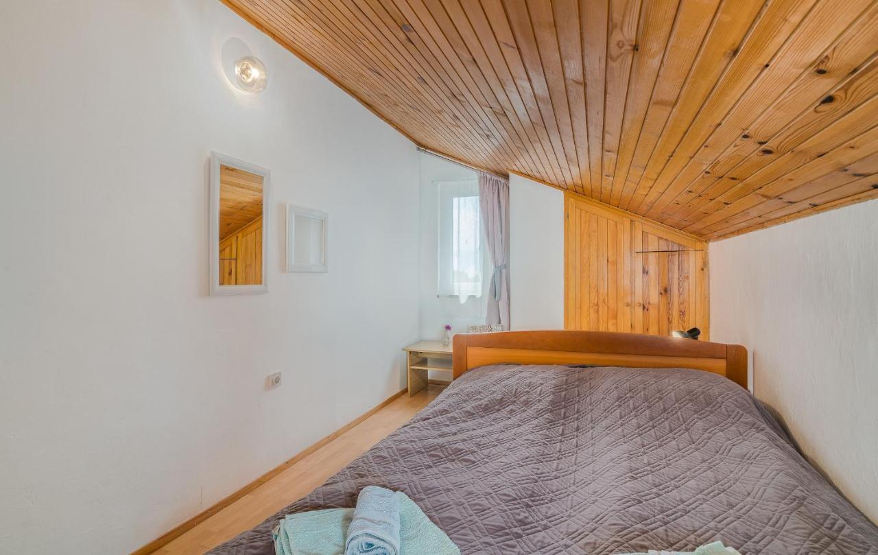Apartmani M Baska  Exterior photo