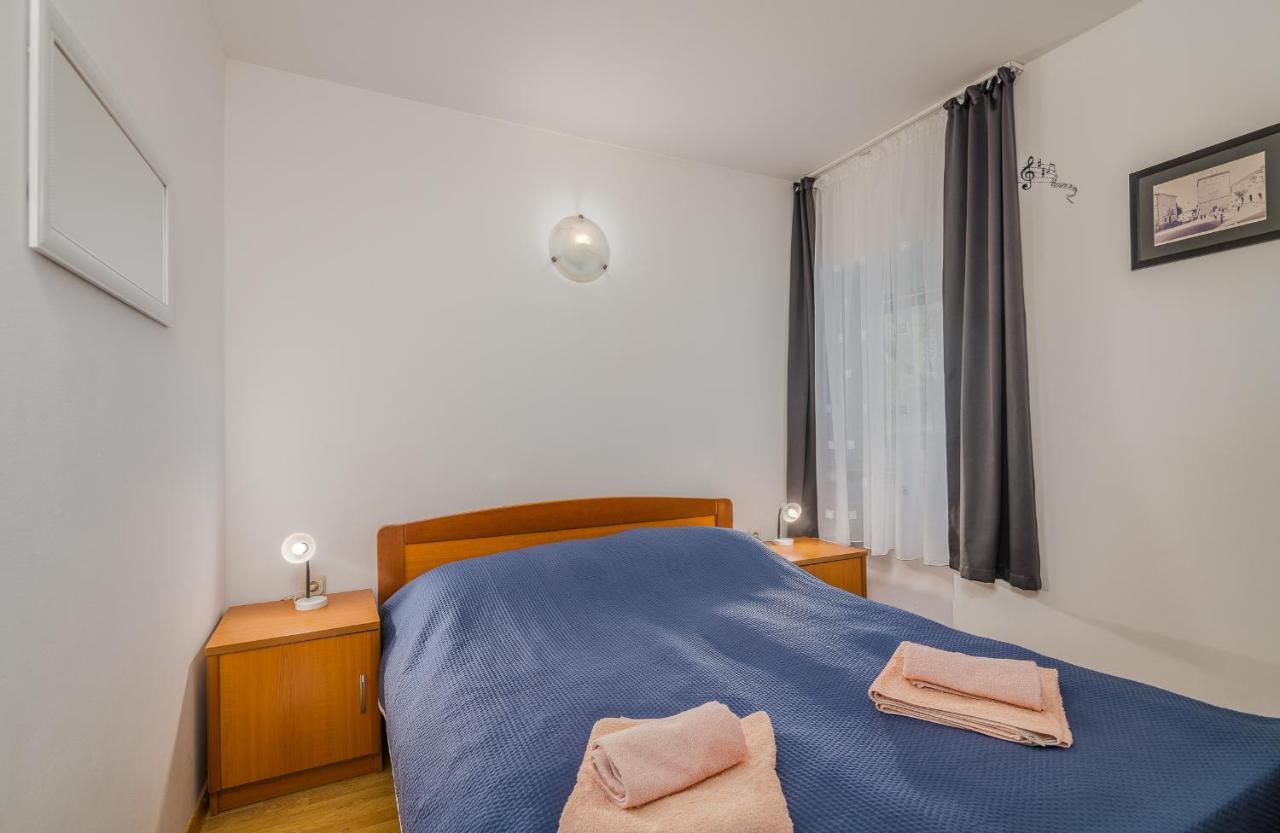 Apartmani M Baska  Exterior photo