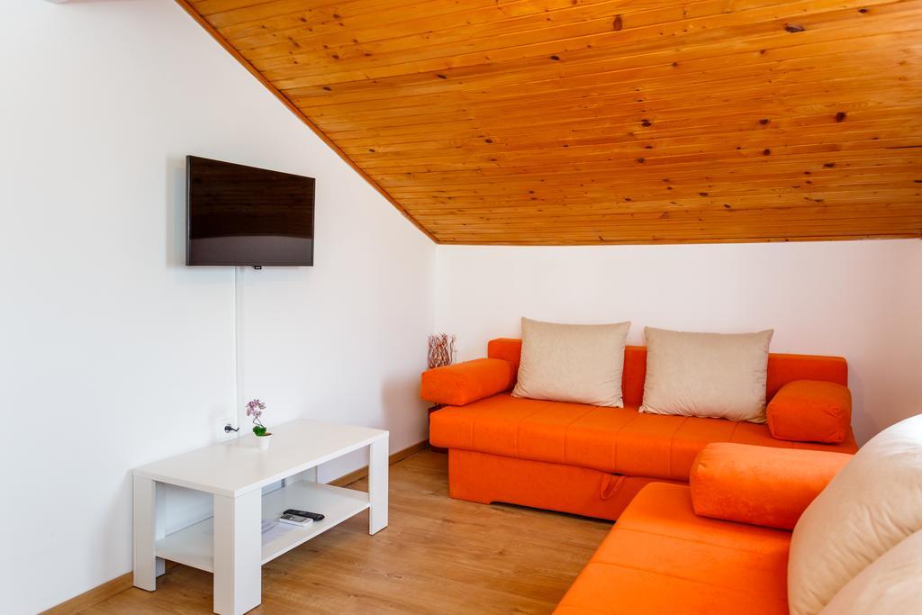 Apartmani M Baska  Exterior photo