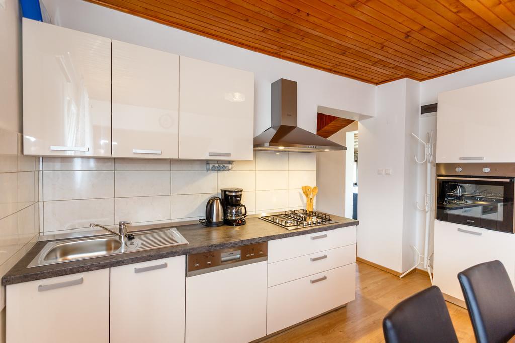 Apartmani M Baska  Exterior photo