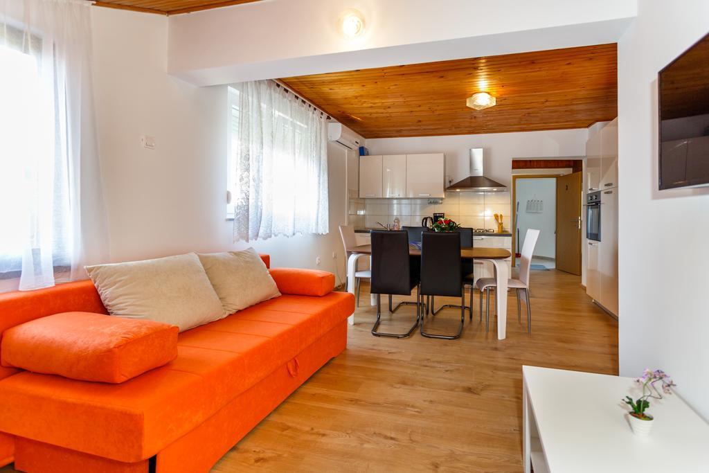 Apartmani M Baska  Exterior photo