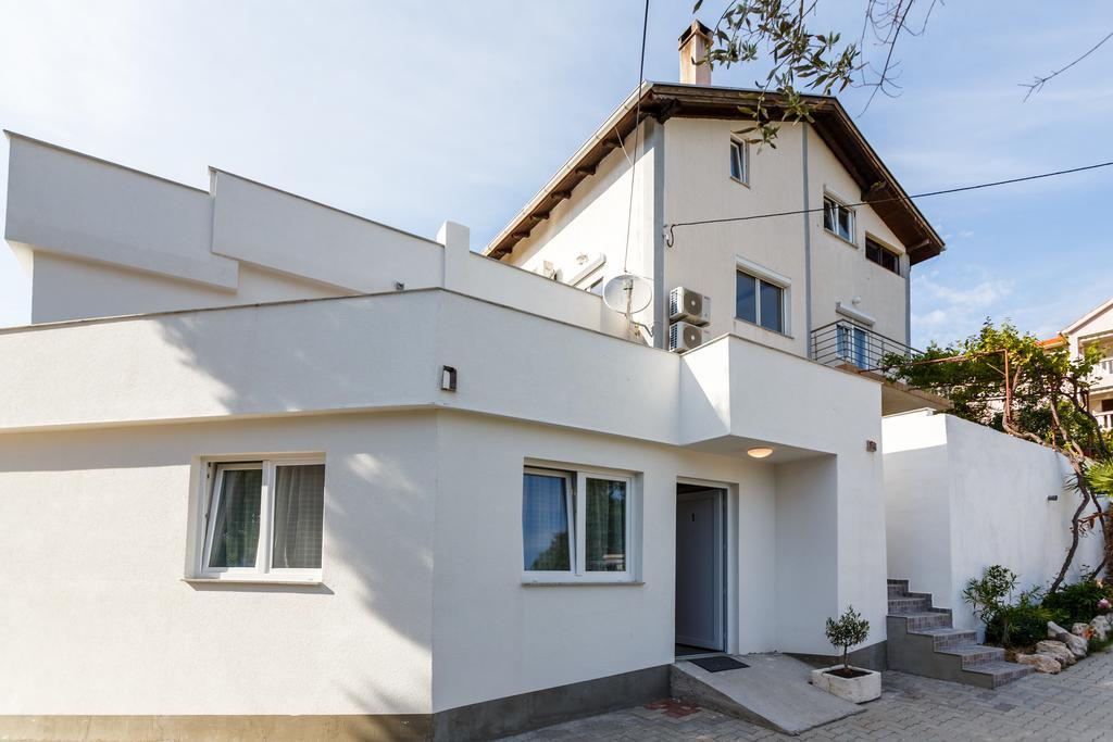 Apartmani M Baska  Exterior photo